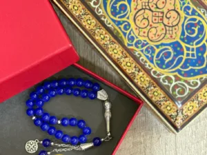 مسباح أزرق أنيق بكركوشة حديد