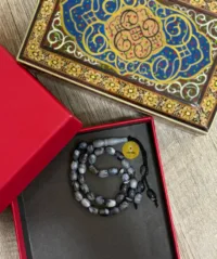 مسباح حبات بيضاوية