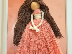 🎁 Handmade Macramé Doll in A Frame – A Gift That Speaks to the Heart ✨