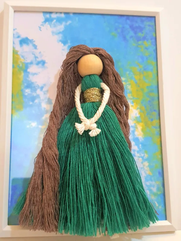 🎁 Handmade Macramé Doll in A Frame – A Gift That Speaks to the Heart ✨ - Image 4