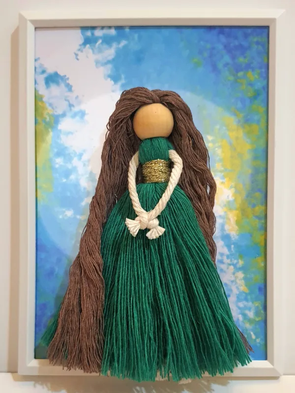 🎁 Handmade Macramé Doll in A Frame – A Gift That Speaks to the Heart ✨ - Image 3