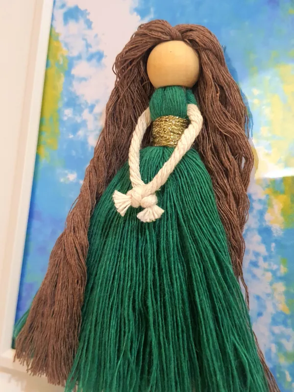 🎁 Handmade Macramé Doll in A Frame – A Gift That Speaks to the Heart ✨ - Image 2