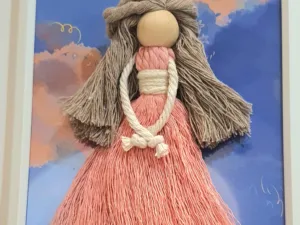 🎁 Handmade Macramé Doll in A Frame – A Gift That Speaks to the Heart ✨