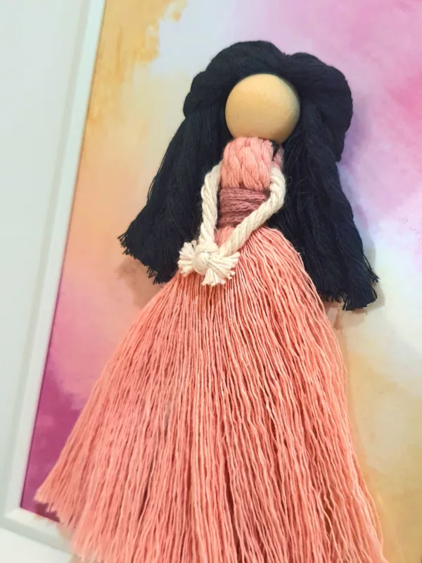 🎁 Handmade Macramé Doll in A Frame – A Gift That Speaks to the Heart ✨ - Image 3