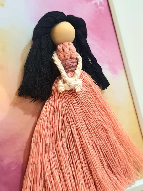 🎁 Handmade Macramé Doll in A Frame – A Gift That Speaks to the Heart ✨