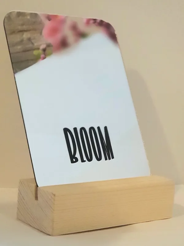 🎁 Bloom Mini Table Mirror – A Gift to Inspire 🌸 - Image 3