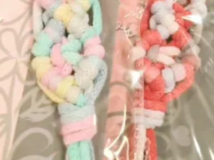 Handmade Macramé Keychain – Boho Charm in Every Knot 🌿