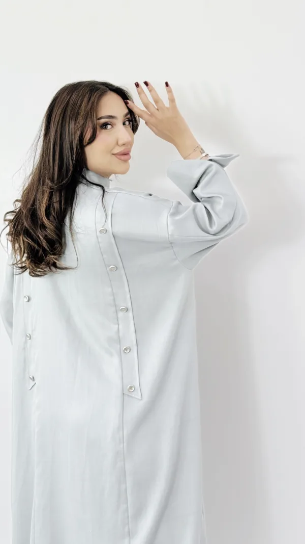R25 | AD06 - Image 4